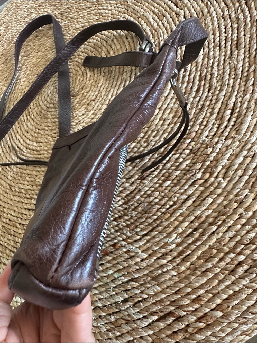 HOBO International Cassie Brown Leather Crossbody Shoulder Bag Organizer Purse - Picture 4 of 9